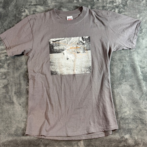 Anvil Other - Vintage Hootie & the Blowfish Large T-Shirt 1998 Musical Chairs World Tour 99